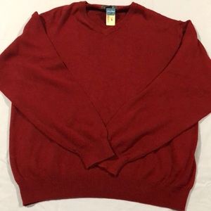 Eddie Bauer v-neck sweater